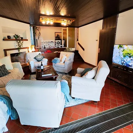 Villa Nada: Beachside Oasis With Sauna And Hot Tubs *